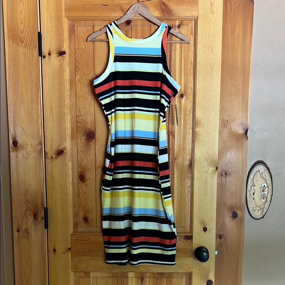 No Boundaries Black and White Sleeveless Bodycon Midi Dress